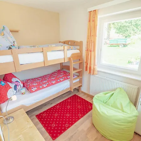 Zeiserhof Farm stay *
