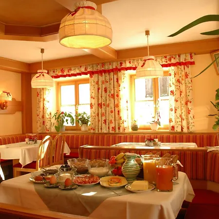 ファームステイ Zeiserhof ラムサウ・アム・ダッハシュタイン