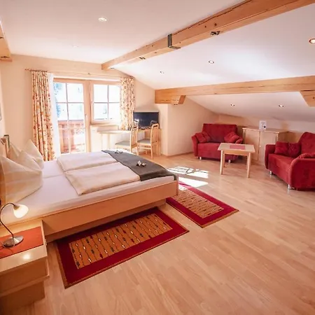 Farm stay Zeiserhof Ramsau am Dachstein
